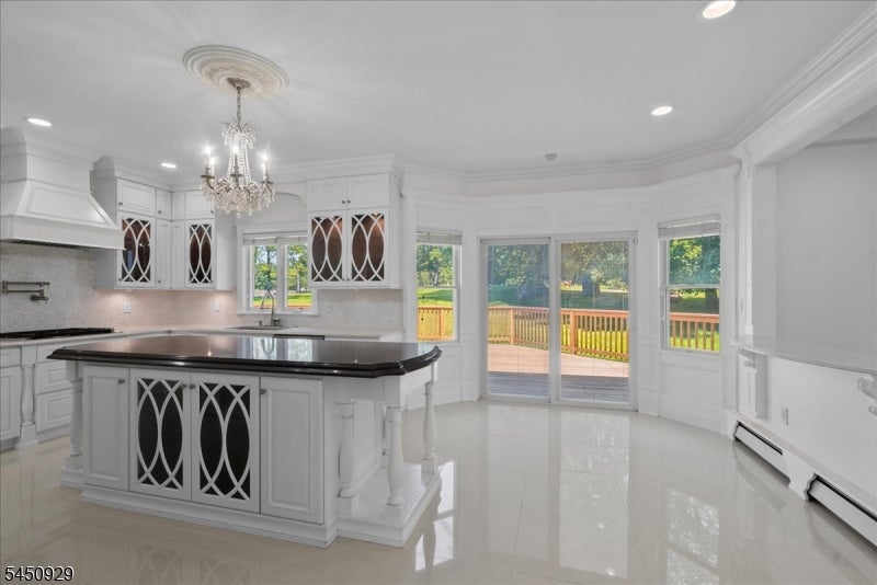 12 Byron Ct
