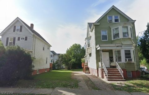 Photo of 209 Linden Ave, Irvington, NJ 07111 (MLS # 3995629)