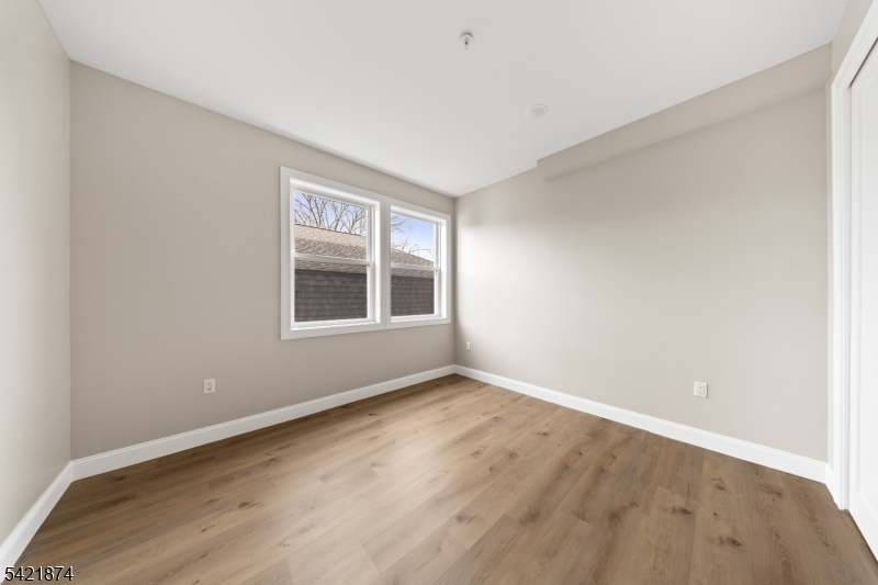 17 Wickham St 202