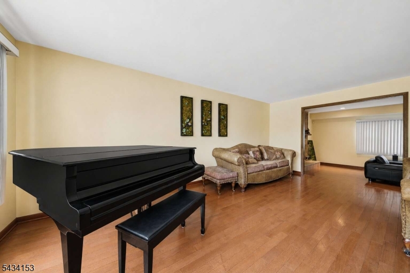 1 Winchester Dr
