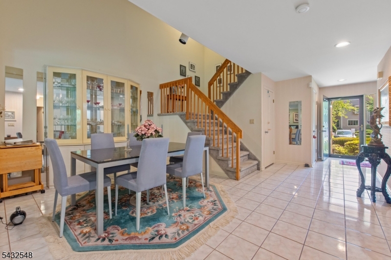 59 Gabriel Dr