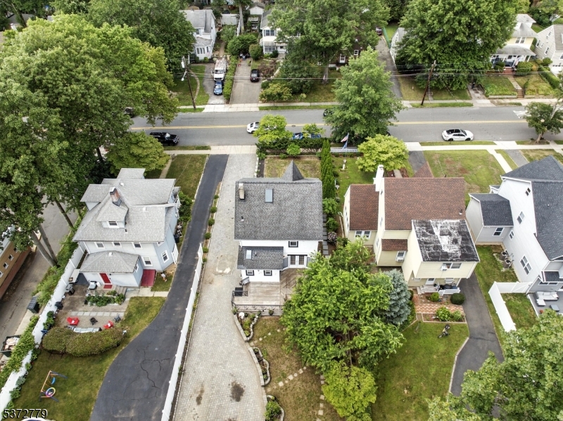 91 3Rd Ave