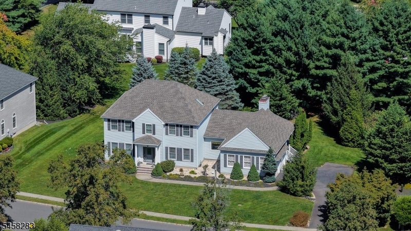 7 Linberger Dr