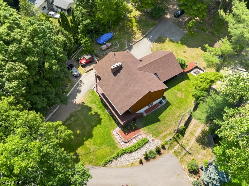 42 Goldfinch Ln