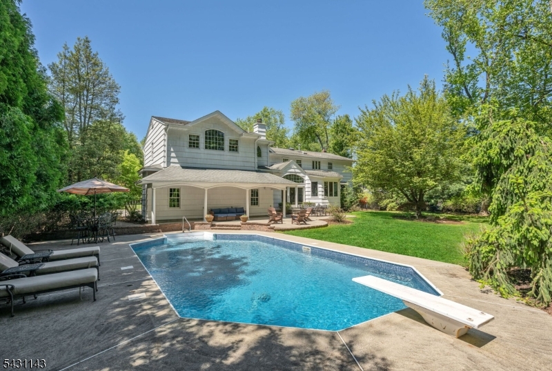 411 Snyder Rd