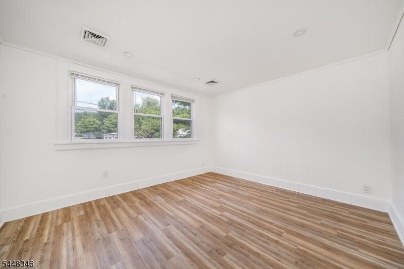 57 River Rd 2