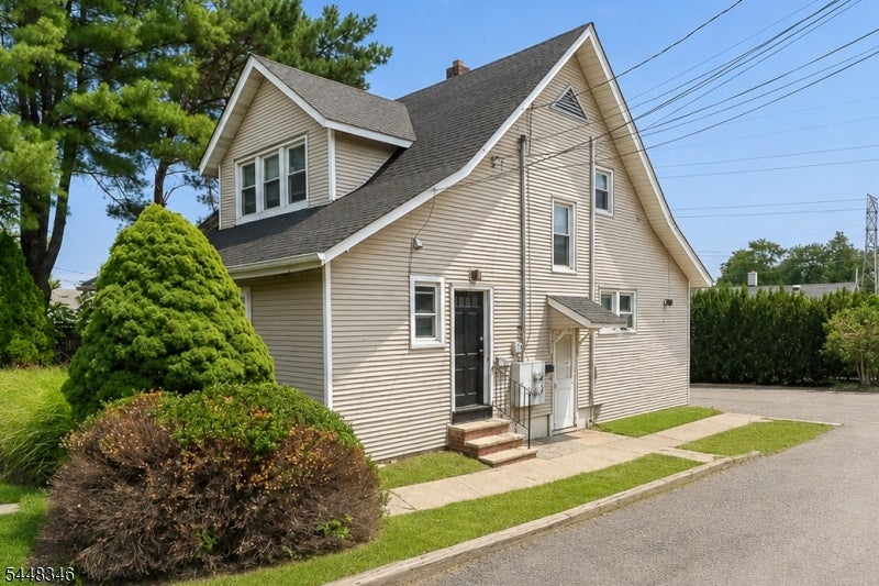 57 River Rd 2