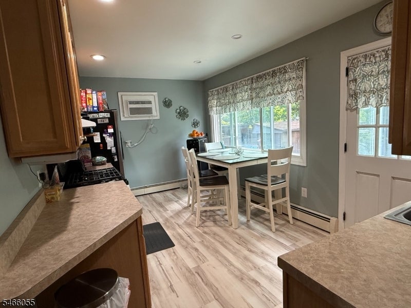 334 N 4Th Ave