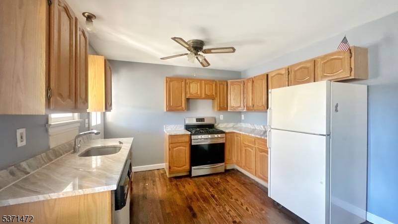 53 Pallant Ave