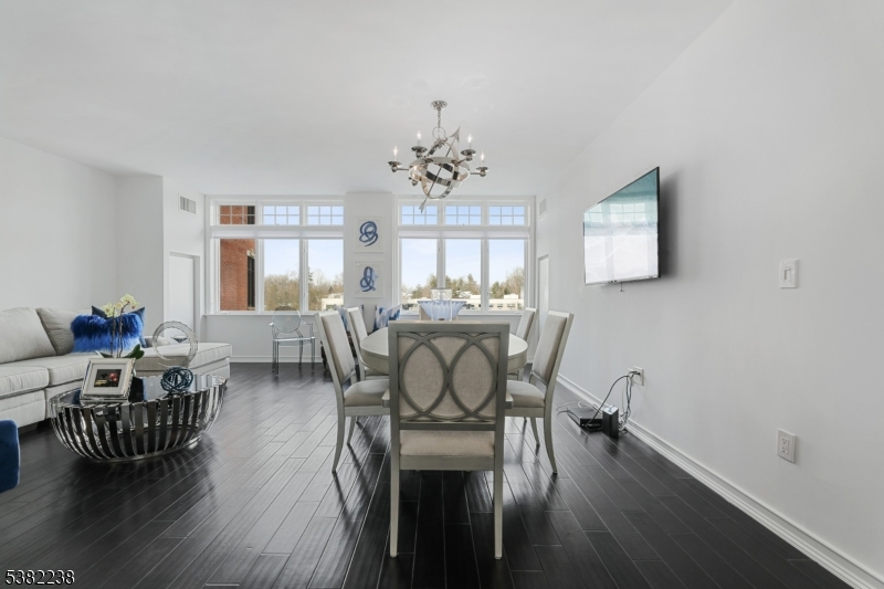 616 South Orange Avenue 7F 7F