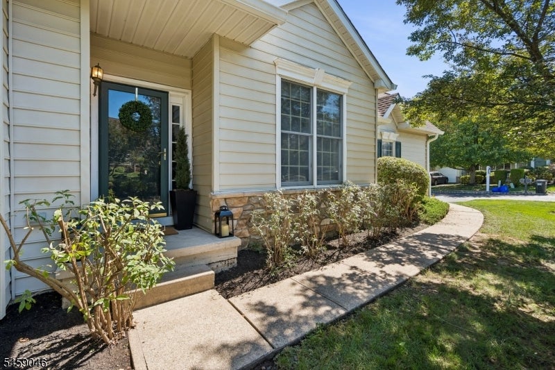 66 Patriot Hill Dr