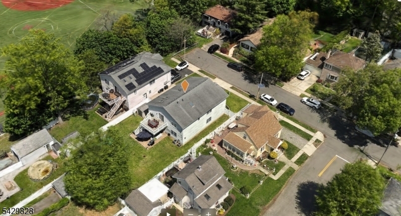 69 Thiem Ave
