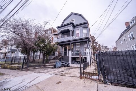 924 Grove St Irvington Twp. NJ 07111