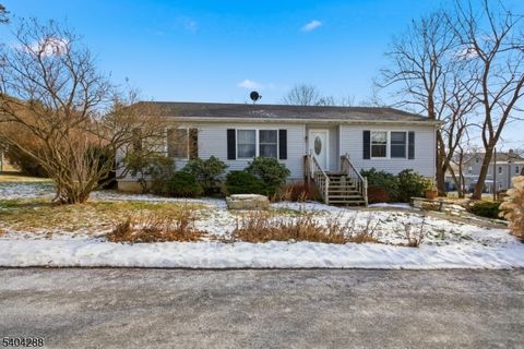 81 Belvidere Ave Oxford Twp. NJ 07863