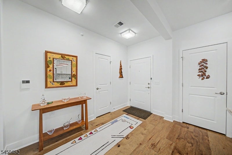 13 Whitney Ave 13