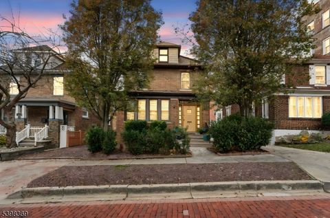 25 75Th St North Bergen Twp. NJ 07047