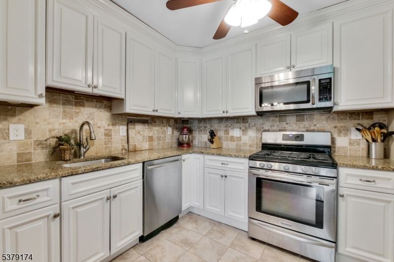 530 Valley Rd 2B