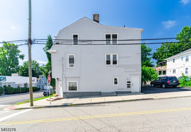 89 Franklin Ave