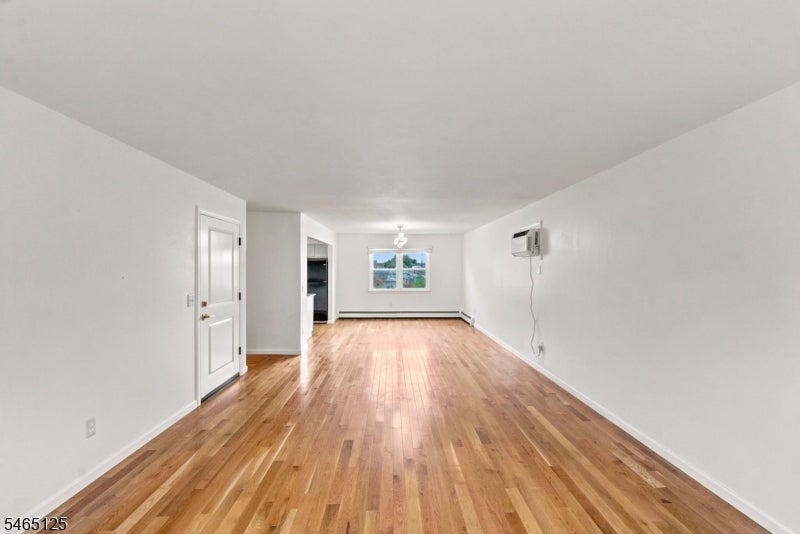 111 Lower Rd