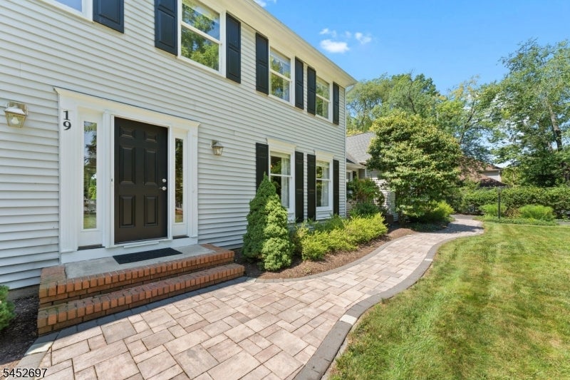 19 Kilmer Dr