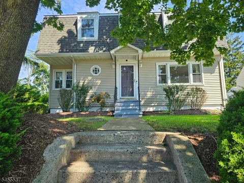 Photo for 121 W Hanover Ave