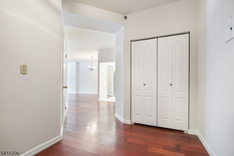 10 Smith Manor Blvd 107