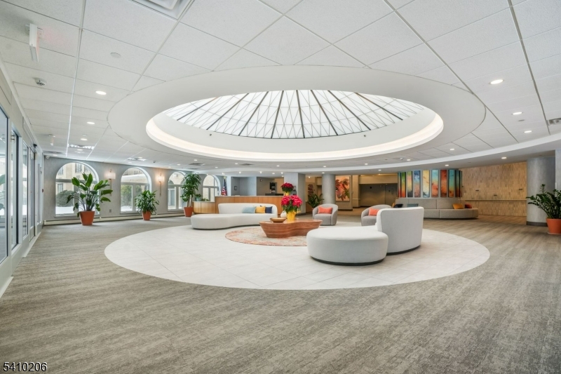 10 Smith Manor Blvd 107