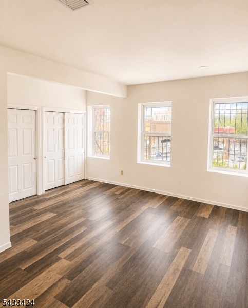 253 Morris Ave 3