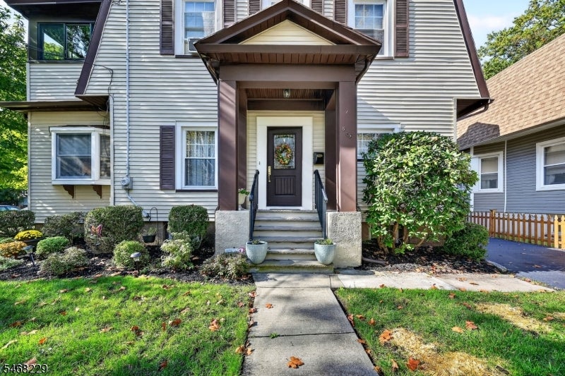 835 Osborne Ave