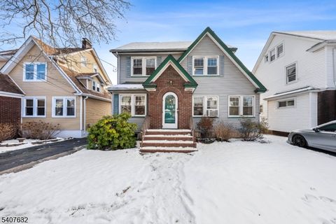 305 Hillside Rd Elizabeth City NJ 07208