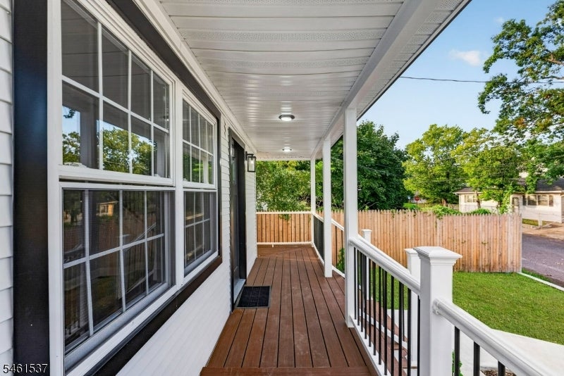 14 Van Dorn St
