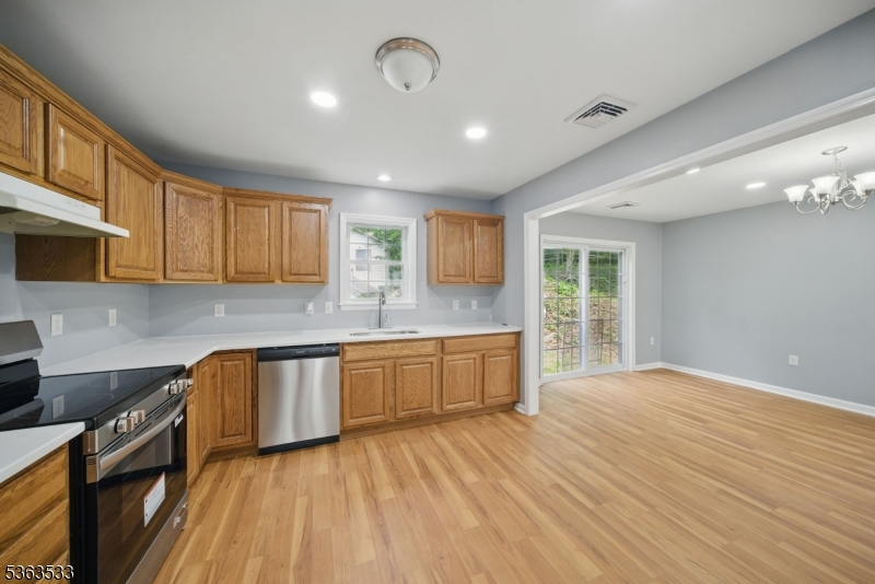 40 Upper Greenwood Rd