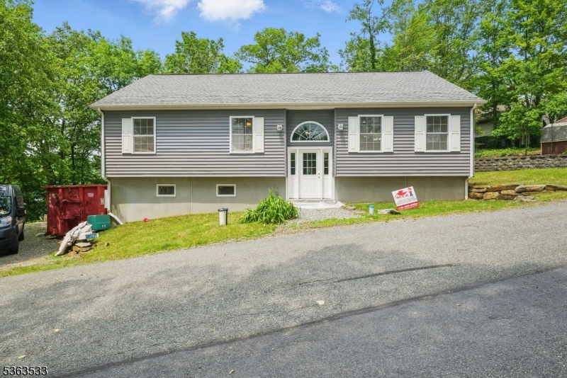 40 Upper Greenwood Rd