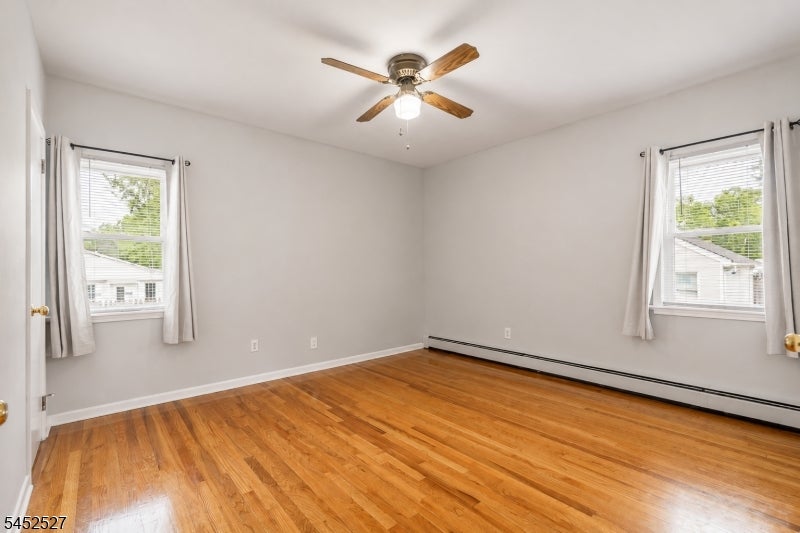 305 Manning Ave