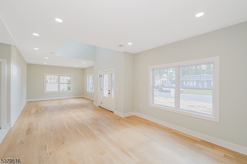19 Cambridge Rd