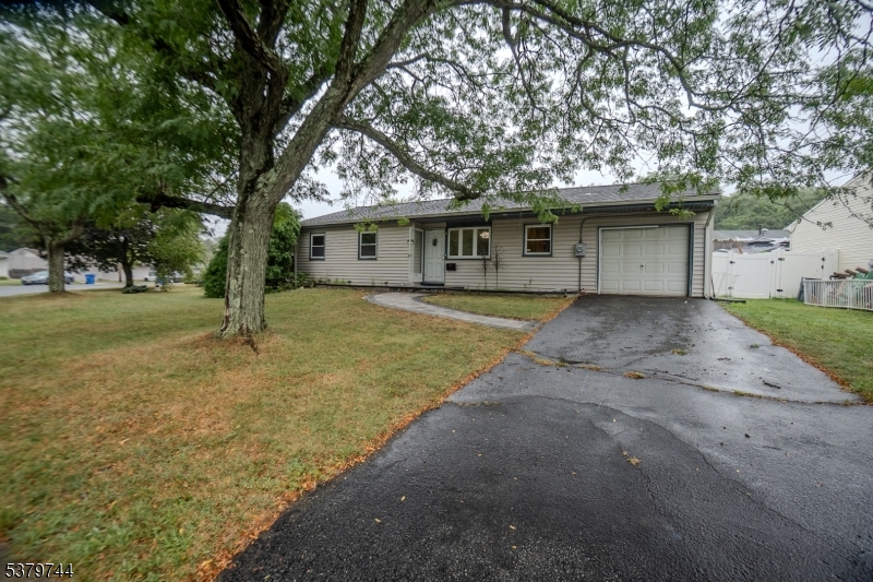 37 Clemson Rd