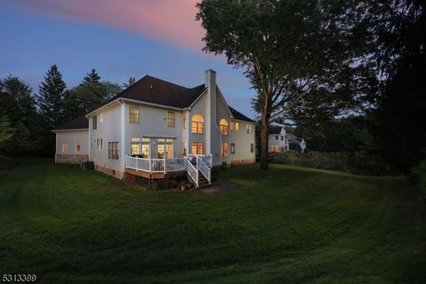 18 Wildwood Ter Watchung Boro NJ 07069