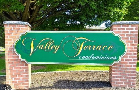 49 Hinchman Ave Wayne Twp. NJ 07470