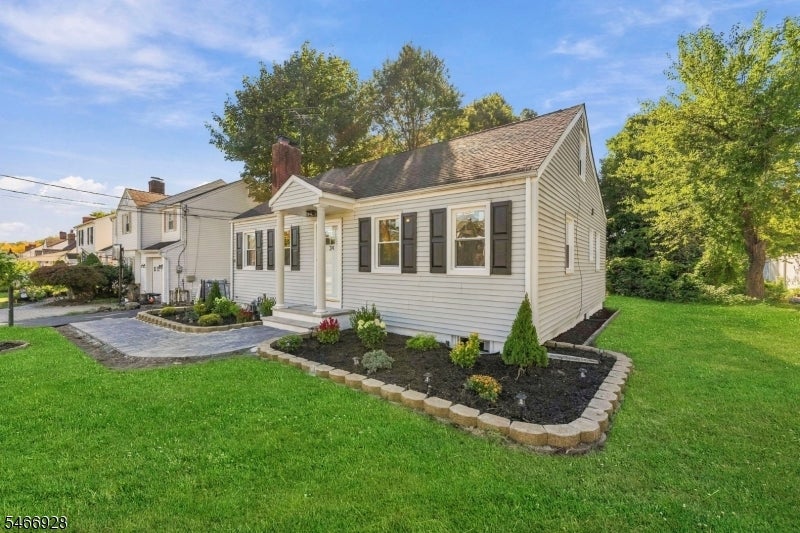 34 Union St