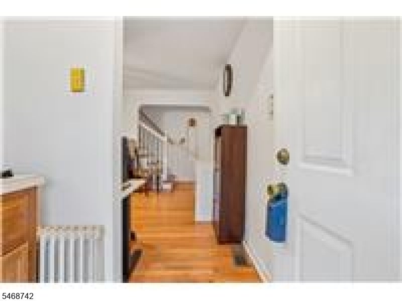 4-40 Grunauer Pl