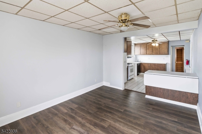 36 Edison St