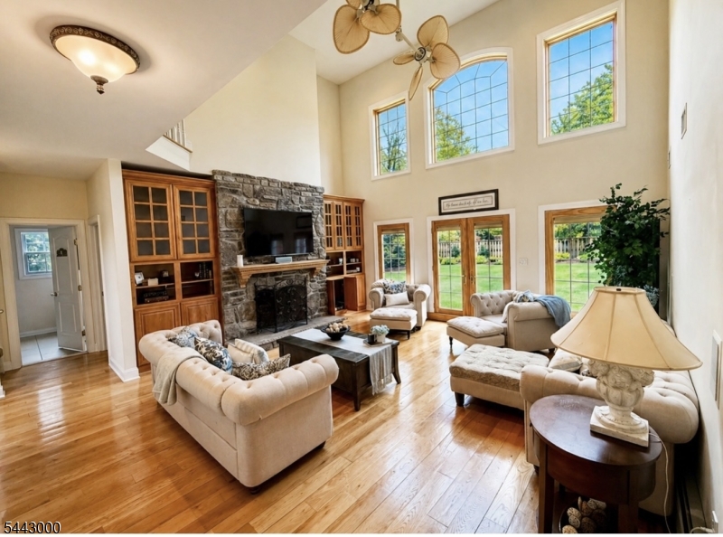 109 Overlook Ave