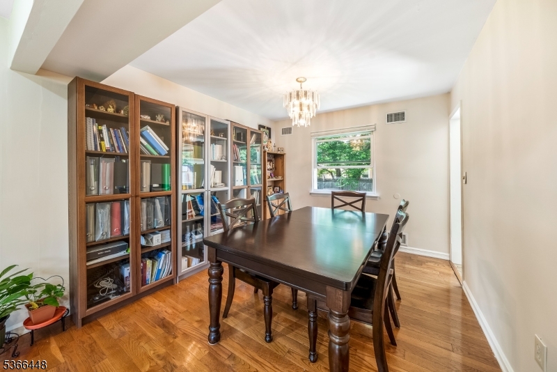 23 Boxwood Cir