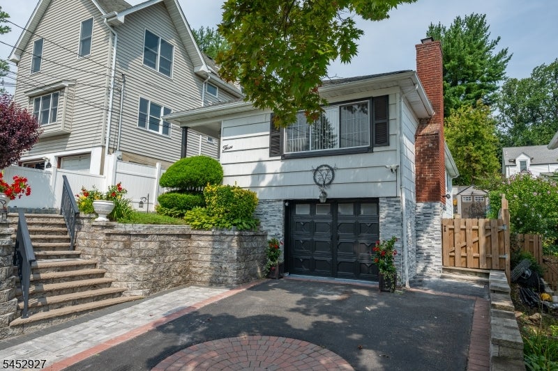 3 Byrne Rd