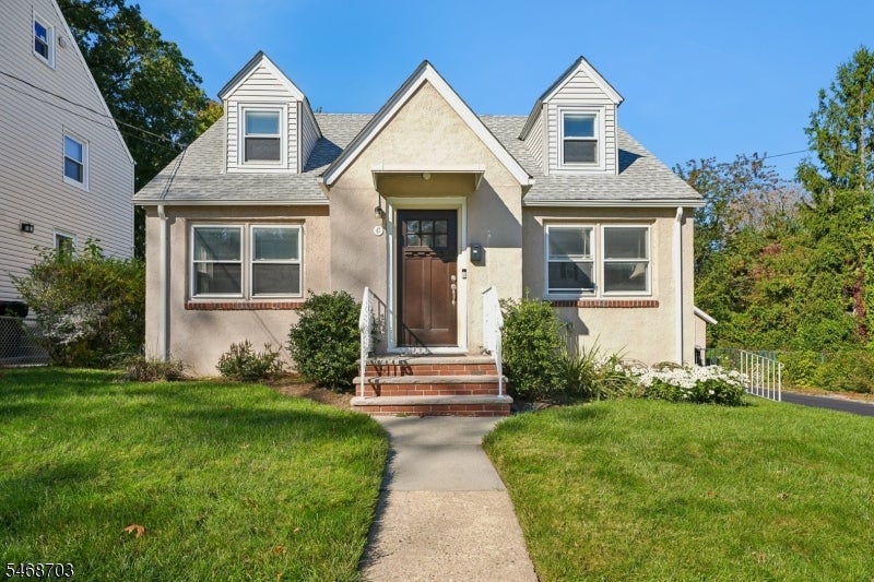 47 Freeman Pl