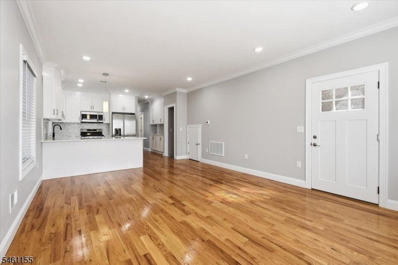 109 N 2nd St 1