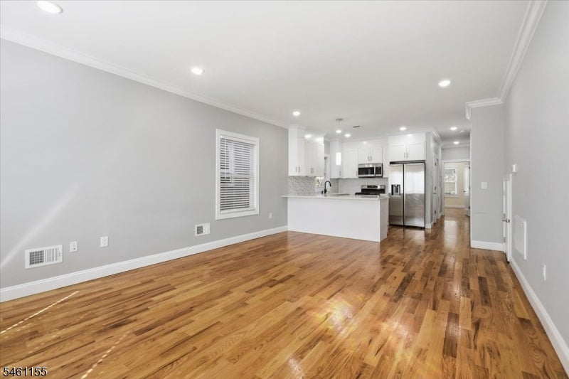 109 N 2nd St 1