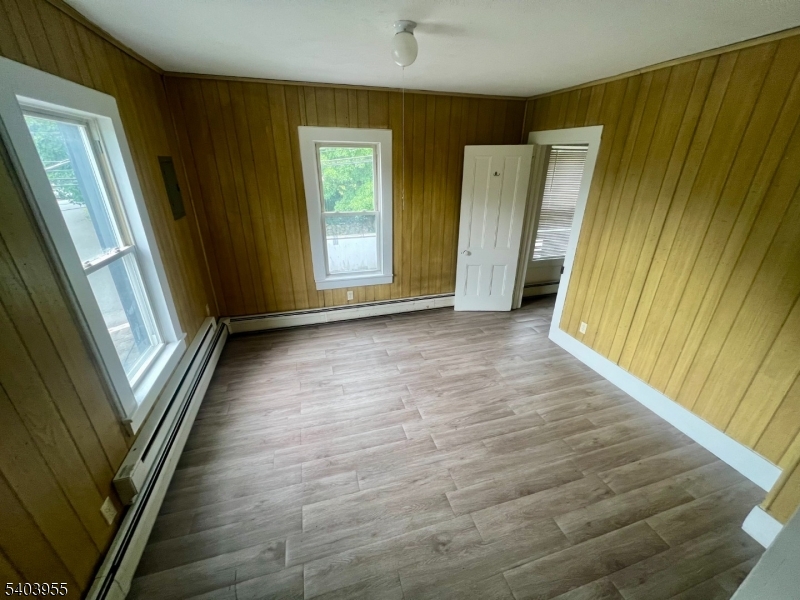 19 Old Hackettstown Rd