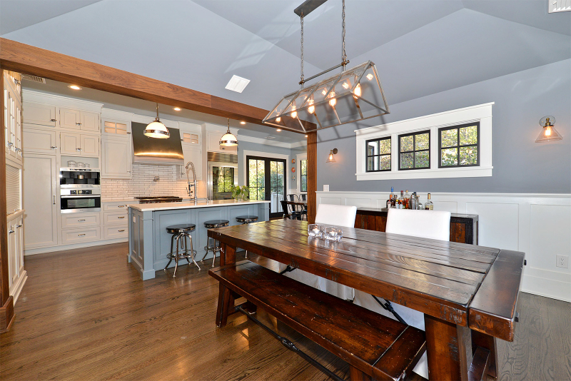 11 Crystal Rd