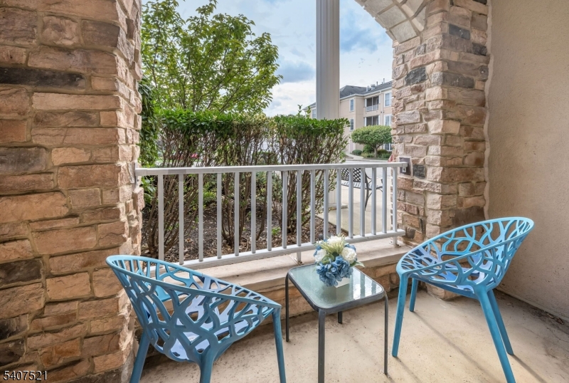 1129 Hamilton Dr 1129